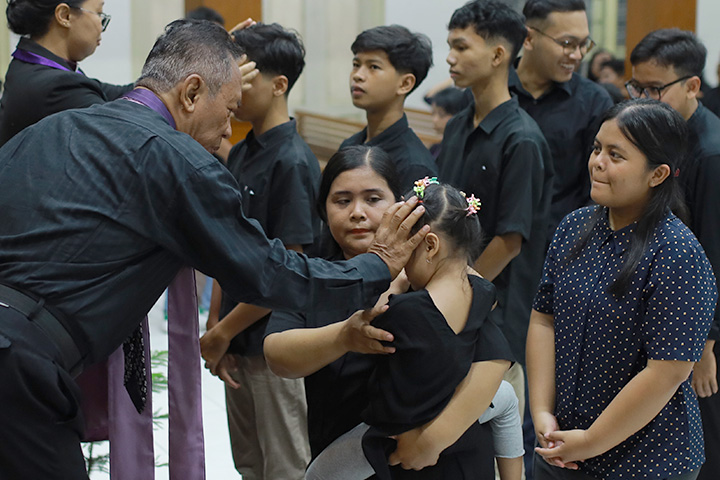 galeri, Ibadah Rabu Abu GKJ Baki Induk 2025, gereja kristen jawa, gkj, gkj baki, gereja kristen jawa baki, baki, sukoharjo, gkj klasis sukoharjo, klasis sukoharjo, klasis, sinode gkj, sinode 